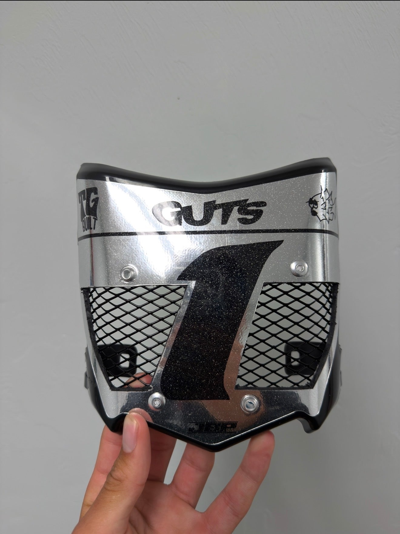1 of 1 Chrome Vented Plate