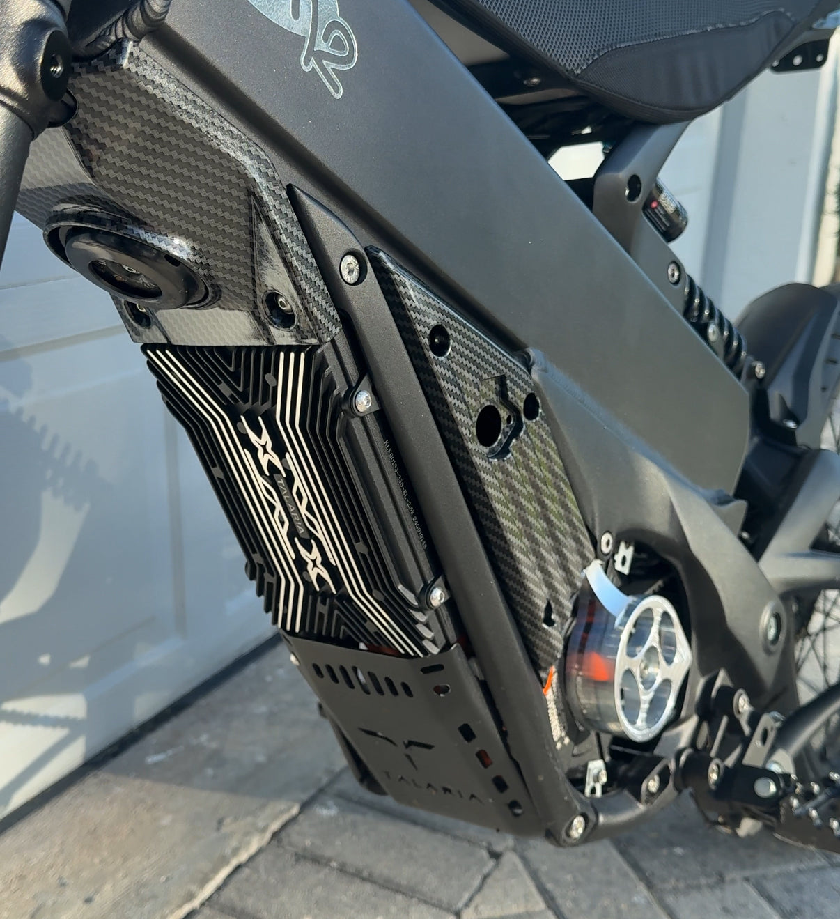 XXX Metal motor cover V1