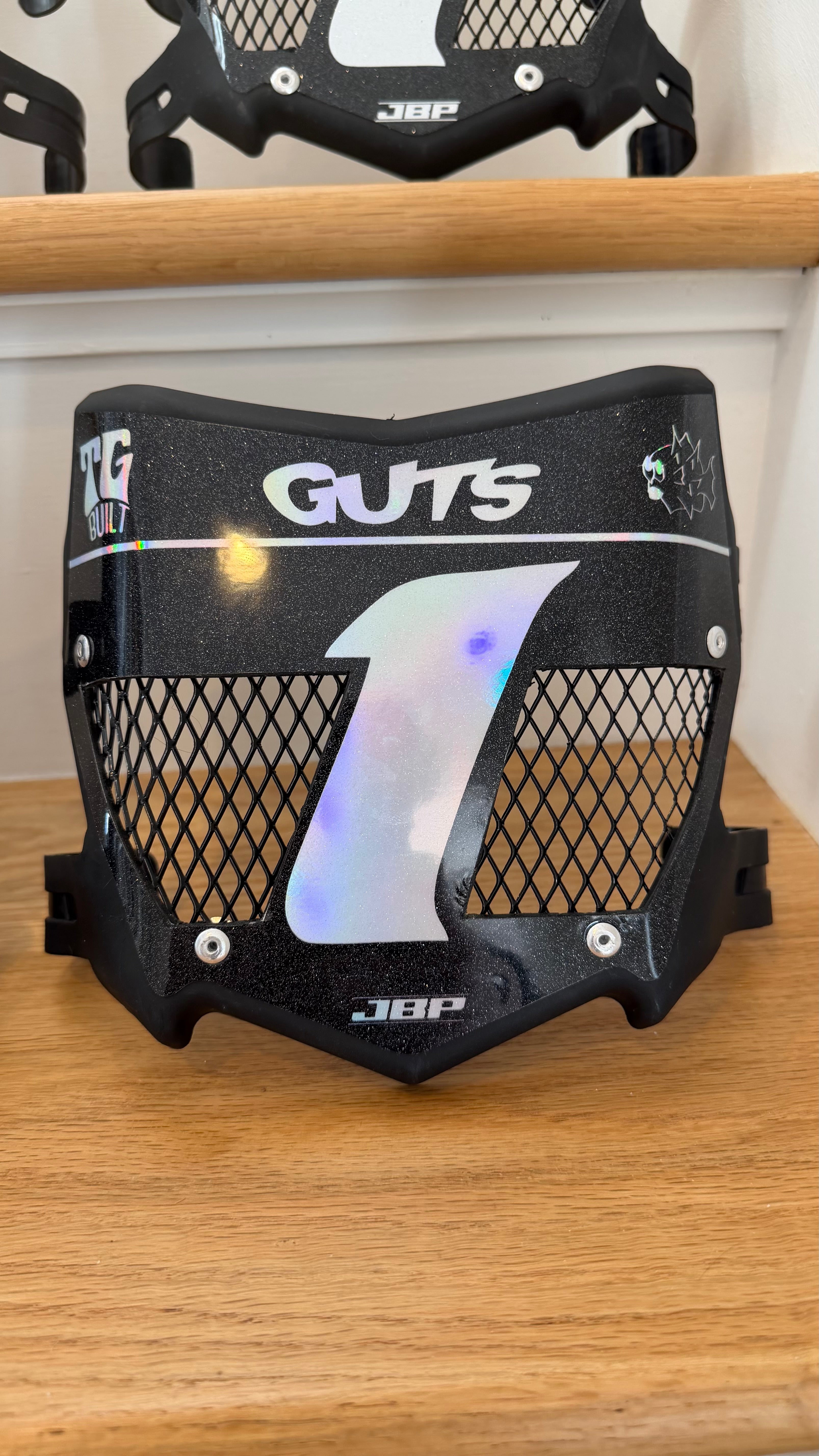 Holographic Vented Plate 1 of 1