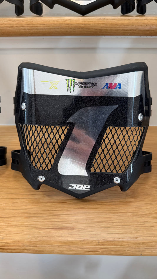 Chrome Vented Plate 1 of 1