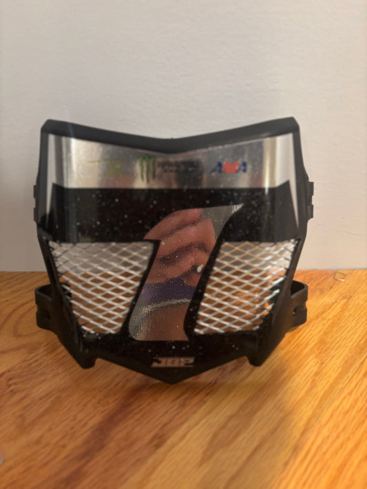 Chrome Vented Plate 1 of 1